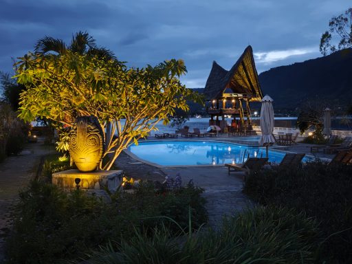 Die Tabo Cottages direkt am Ufer des Tobasees Auf den Spuren der Orang-Utans in Nord-Sumatra 14 Tage Bike Abenteuer pur!